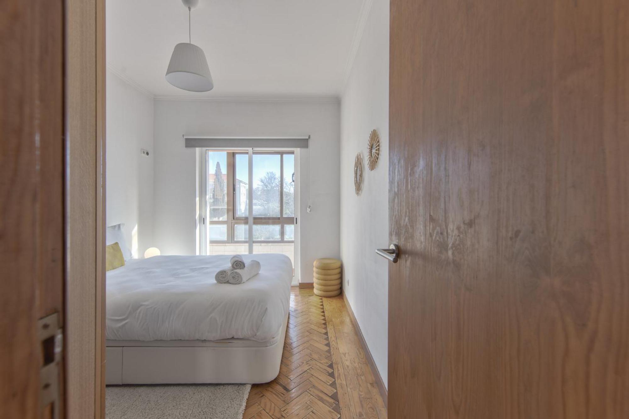 Apartment Ajuda Typical By Homing *