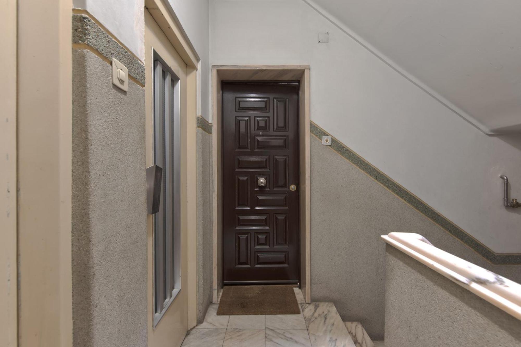 Ajuda Typical By Homing Apartment